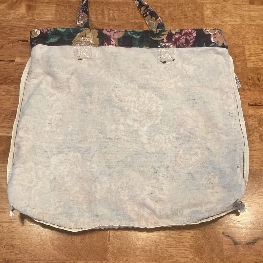 Gitano Tote - Picture 7 of 8
